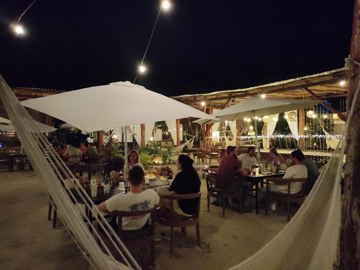 The All Inclusive Hostel - Food, Drinks And Transportation To The Beach And Cenotes ตูลุม ภายนอก รูปภาพ