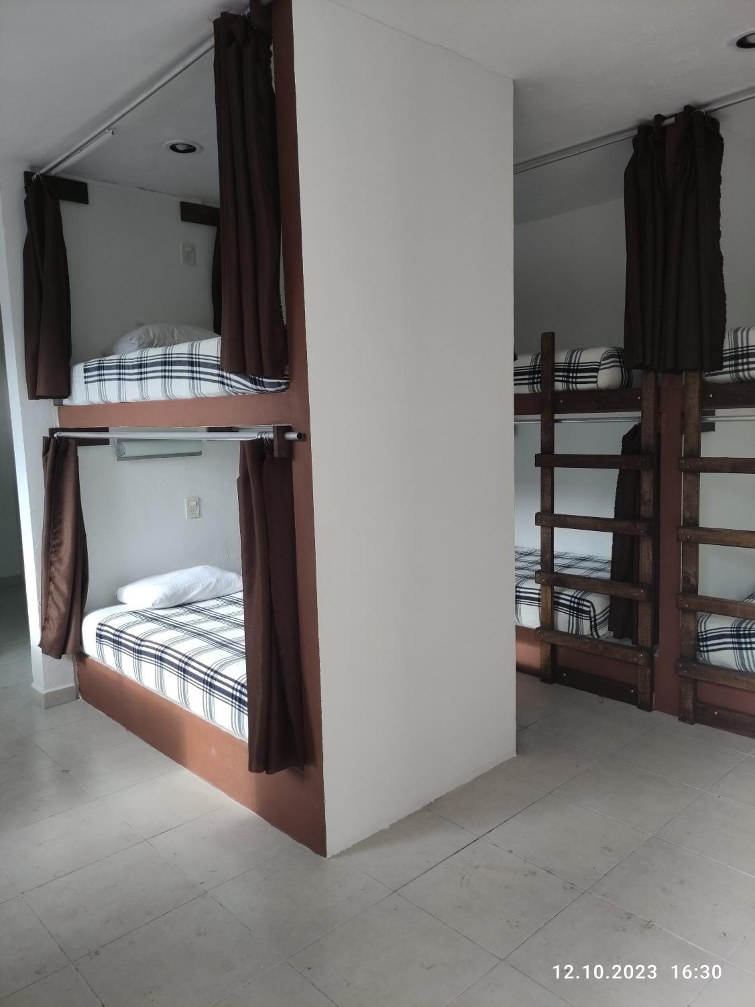 The All Inclusive Hostel - Food, Drinks And Transportation To The Beach And Cenotes ตูลุม ห้อง รูปภาพ