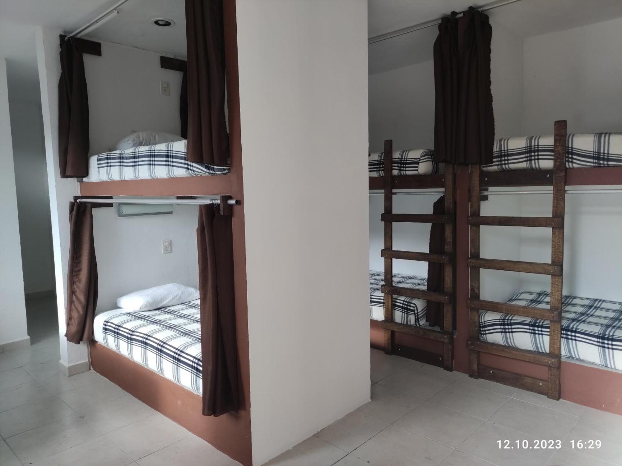 The All Inclusive Hostel - Food, Drinks And Transportation To The Beach And Cenotes ตูลุม ห้อง รูปภาพ