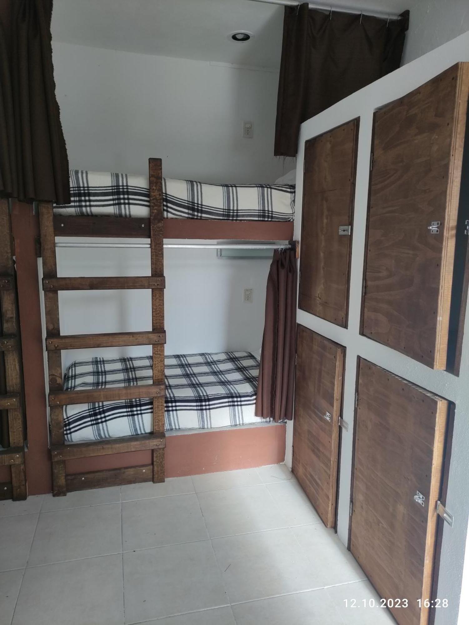 The All Inclusive Hostel - Food, Drinks And Transportation To The Beach And Cenotes ตูลุม ห้อง รูปภาพ