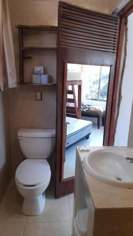 The All Inclusive Hostel - Food, Drinks And Transportation To The Beach And Cenotes ตูลุม ภายนอก รูปภาพ